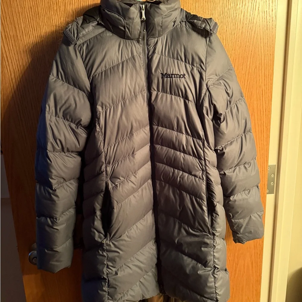 Marmot Women's Montreal Down Coat Medium Gray - Picture 4 of 4